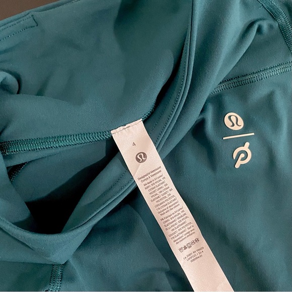 Lululemon Peloton Groove HR Flare Pants - Picture 16 of 17